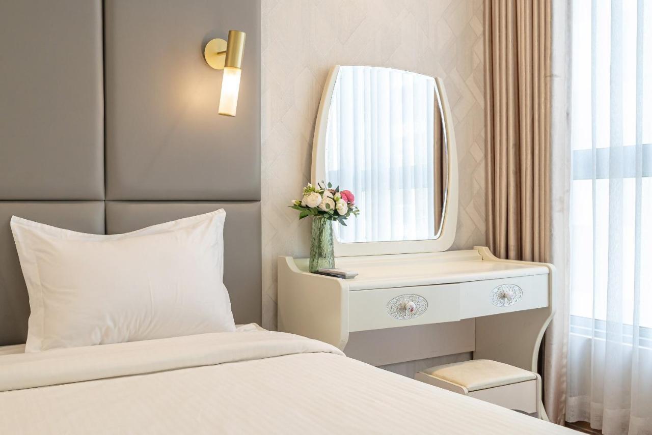Landmark Luxury Residence - Luna Apartment Хошимин Экстерьер фото