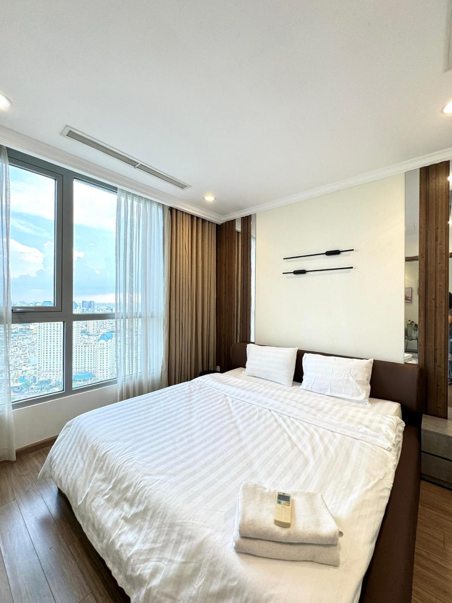 Landmark Luxury Residence - Luna Apartment Хошимин Экстерьер фото
